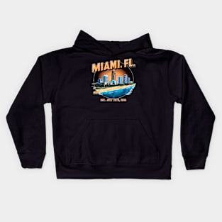 Miami, Florida. Souvenir Vintage Nostalgic Cityscape tee Kids Hoodie